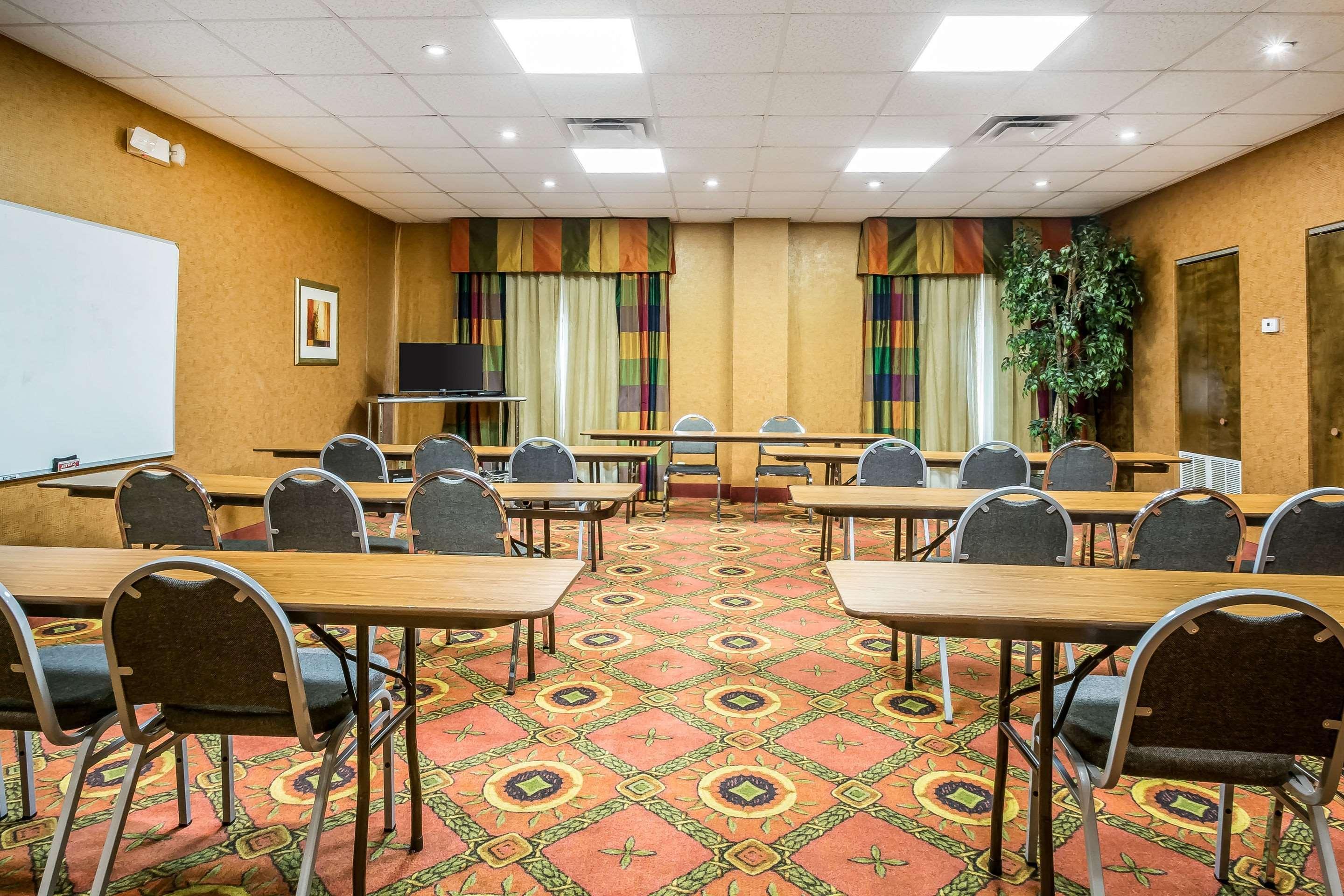 Comfort Suites West Τζάκσονβιλ Εξωτερικό φωτογραφία
