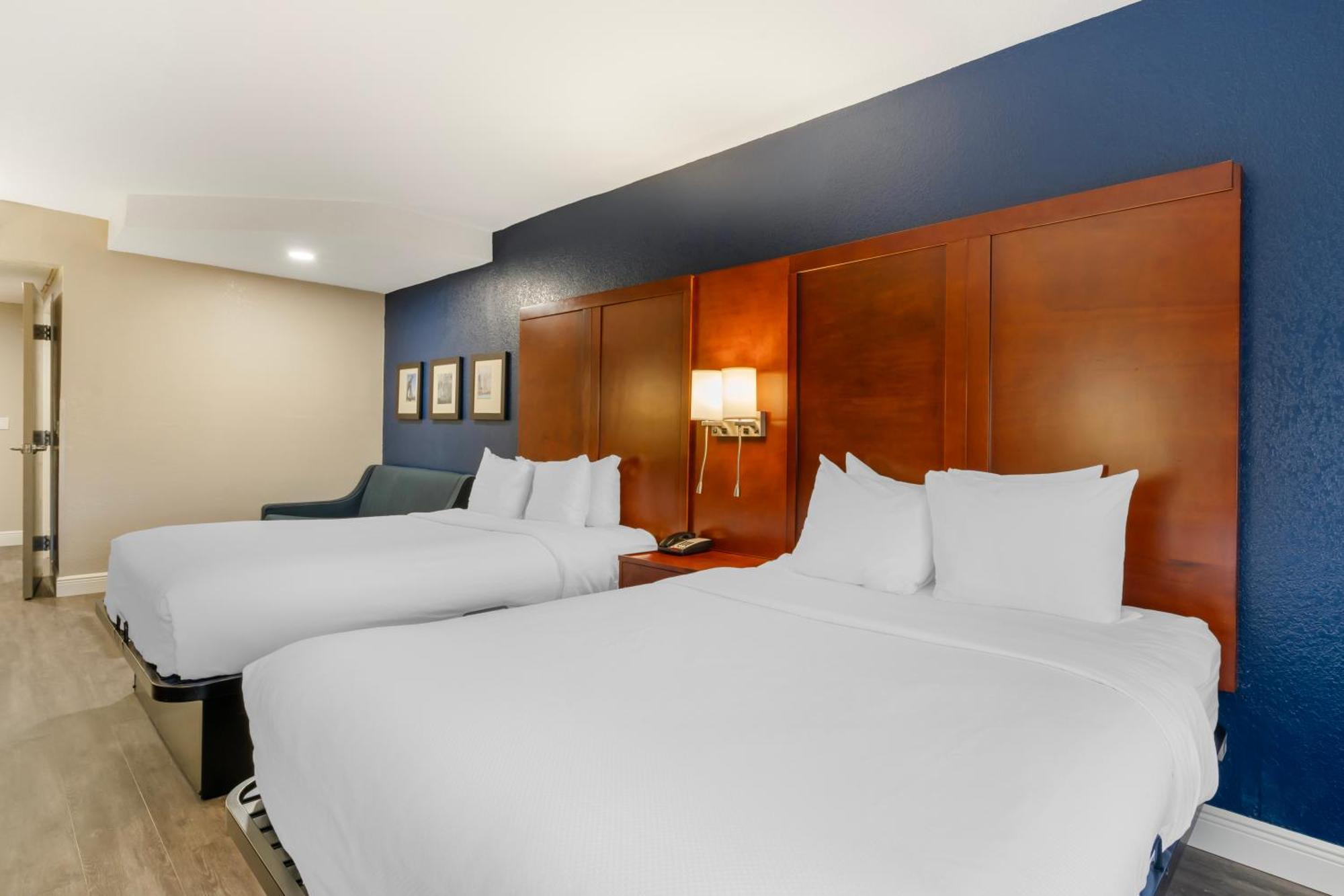 Comfort Suites West Τζάκσονβιλ Εξωτερικό φωτογραφία
