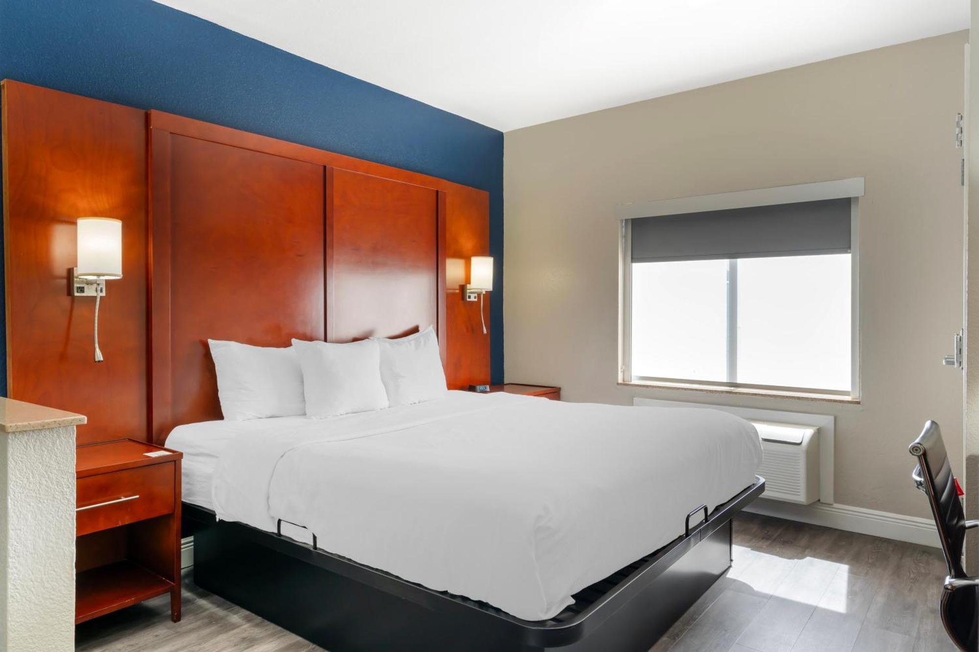Comfort Suites West Τζάκσονβιλ Εξωτερικό φωτογραφία