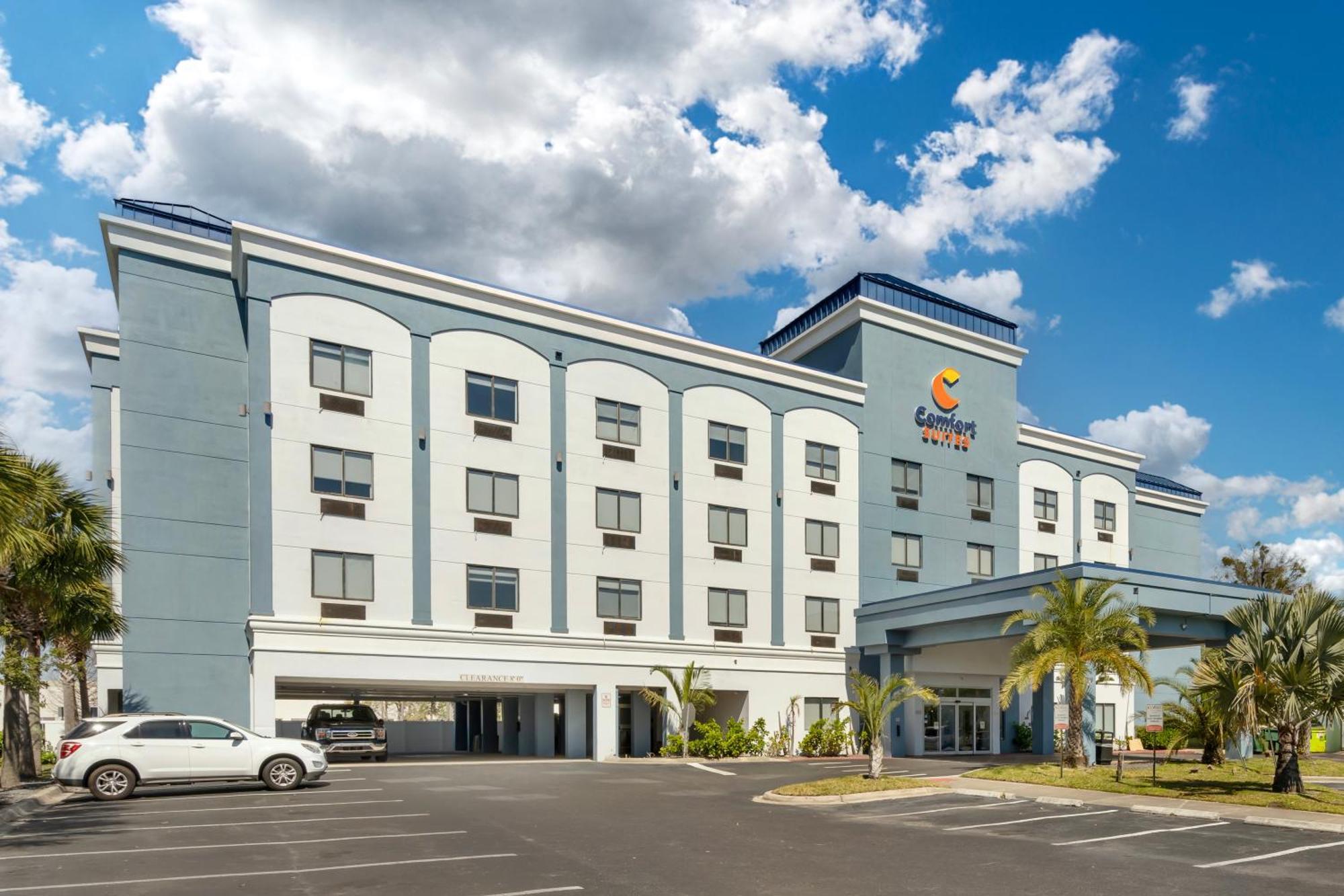 Comfort Suites West Τζάκσονβιλ Εξωτερικό φωτογραφία