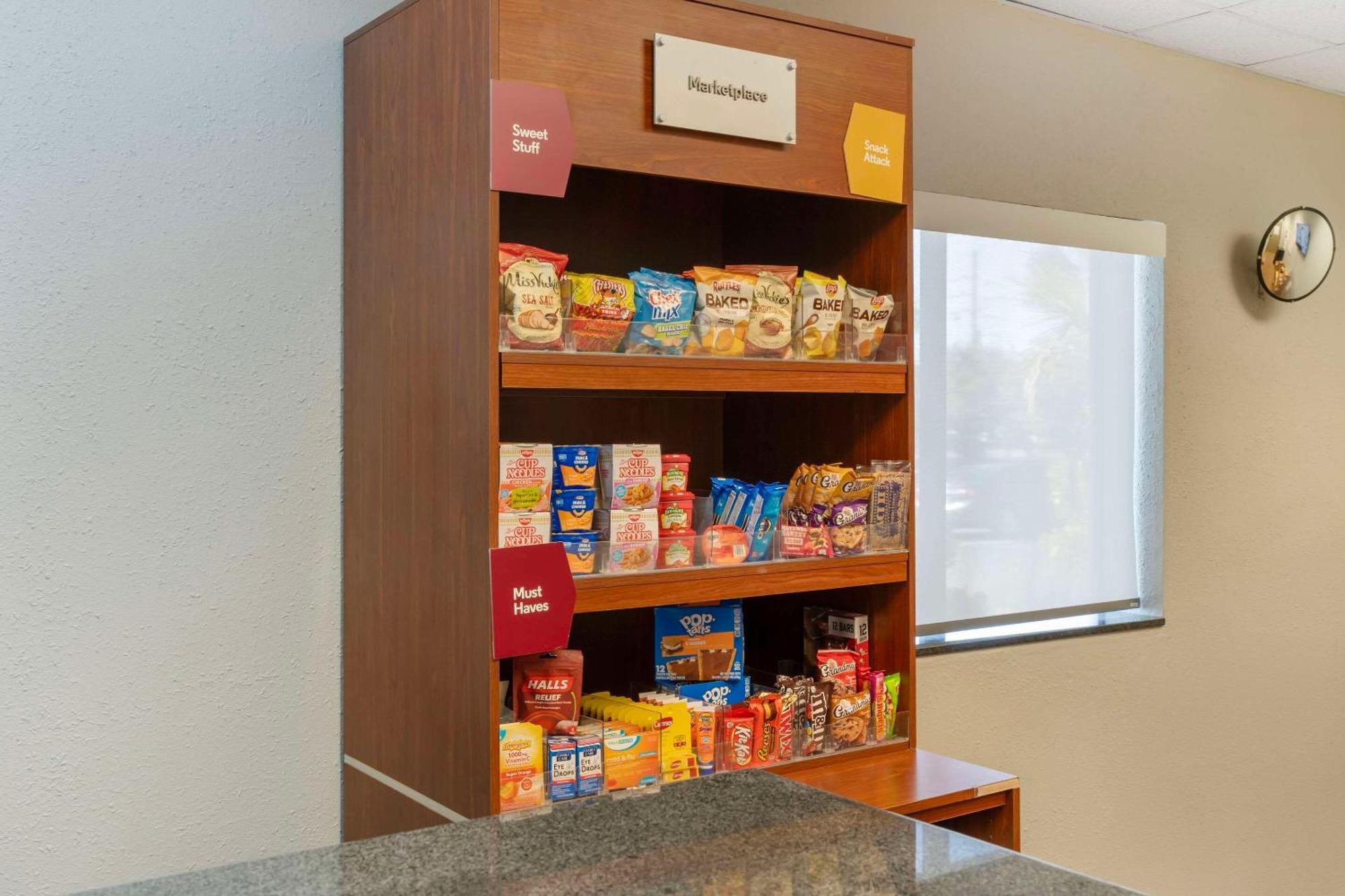 Comfort Suites West Τζάκσονβιλ Εξωτερικό φωτογραφία